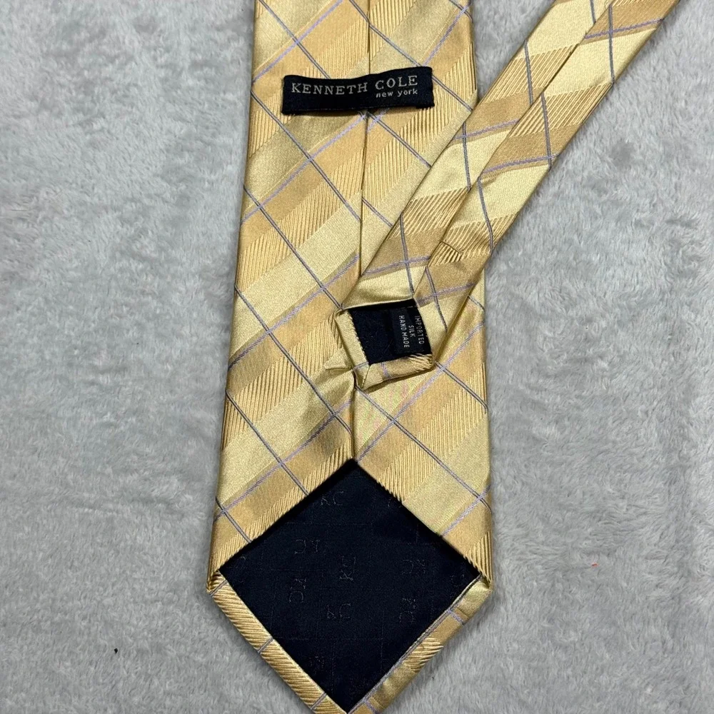 Kenneth‎ Cole New York Gold Plaid 100% Silk Handmade Necktie Career Formal
